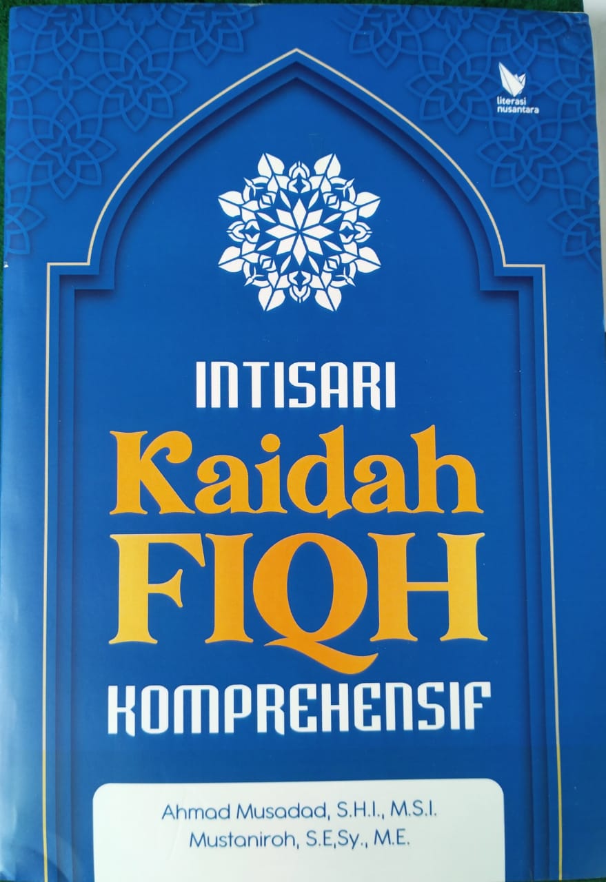 Sampul Intisari Kaidah Fiqh Komprehensif